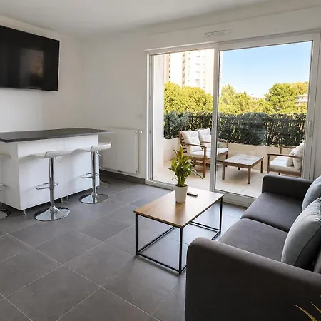 Confort Et Serenite A Toulon, Entre Et Plages Apartment *