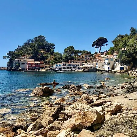 Confort Et Serenite A Toulon, Entre Et Plages Apartment *